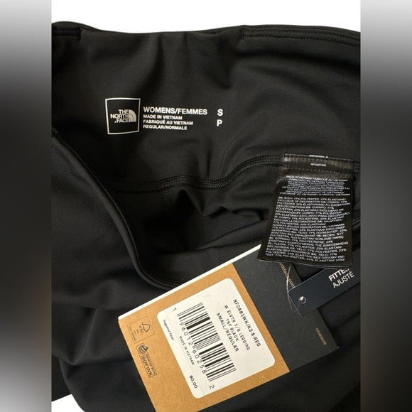 NWT The North Face Elevation 7/8 Legging- Women’s Small - Picture 4 of 8